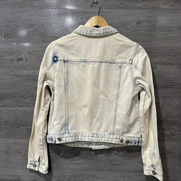 NWT’s Kancan Women’s Blue Acid Wash Denim Jean Jacket size Medium - Picture 5 of 6